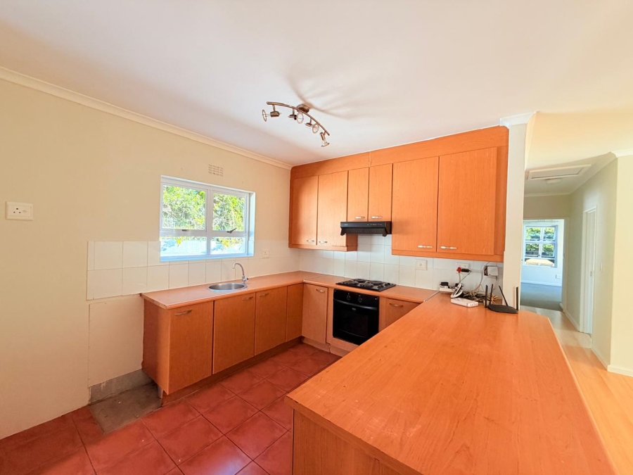 To Let 3 Bedroom Property for Rent in Pinehurst Western Cape